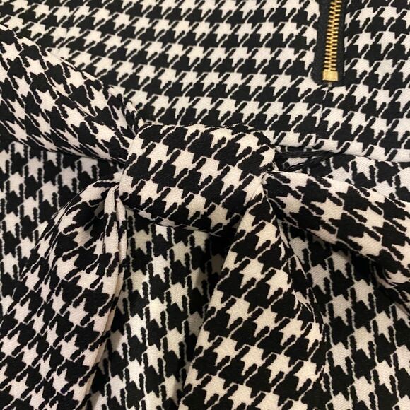 NWT Dress! Houndstooth print. - Picture 4 of 13